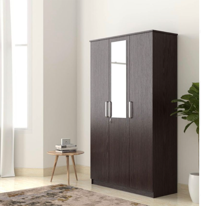 3-Door-Wooden-Cupboard